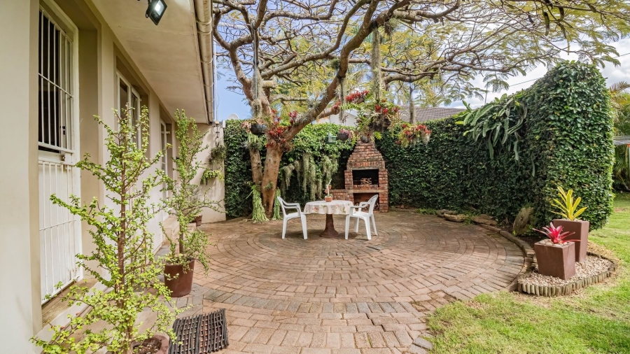 3 Bedroom Property for Sale in Bonza Bay Eastern Cape